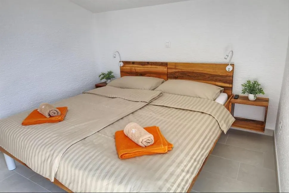Vila Sabrina Selce 0*,  Croatia