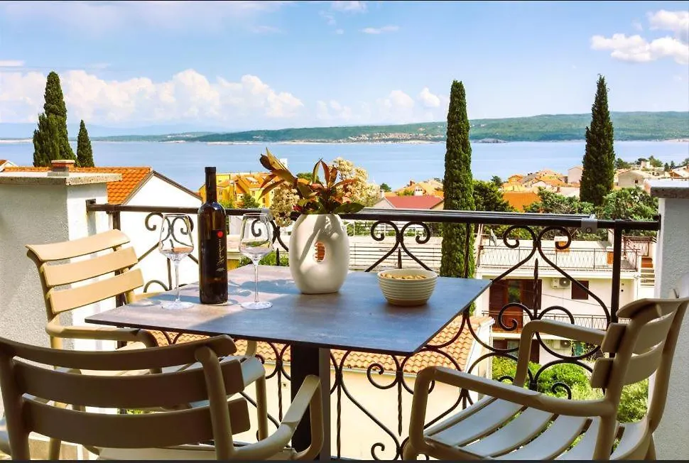 Apartment Vila Sabrina Selce